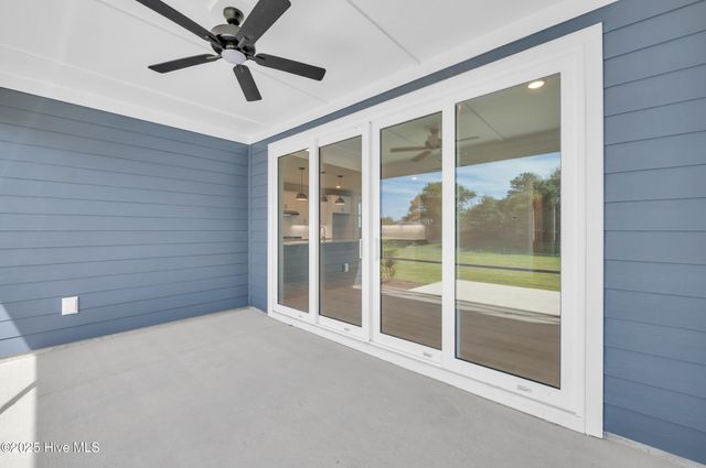 482 Sailor Sky Way 401, Hampstead, NC 28443