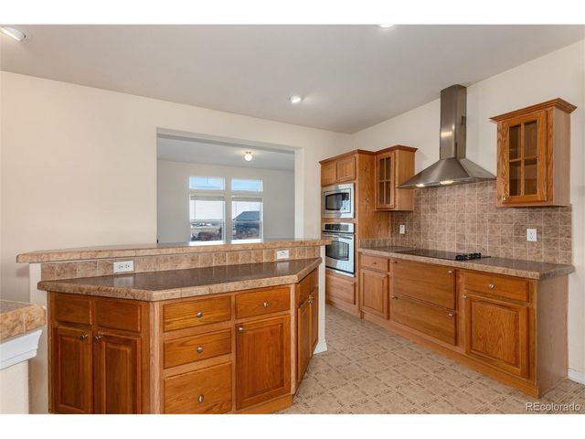 4241 Meadow Lark Rd, Fort Lupton, CO 80621