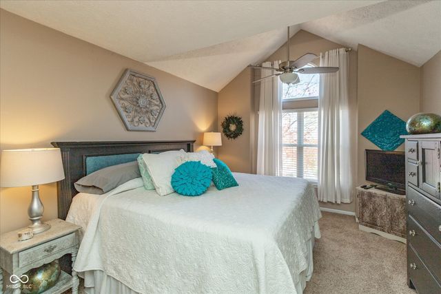 9415 Wimbledon Court, Indianapolis, IN 46250