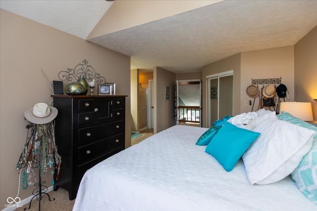 9415 Wimbledon Court, Indianapolis, IN 46250