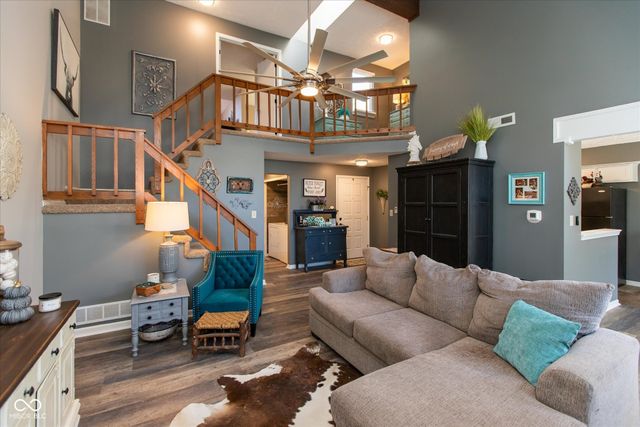 9415 Wimbledon Court, Indianapolis, IN 46250