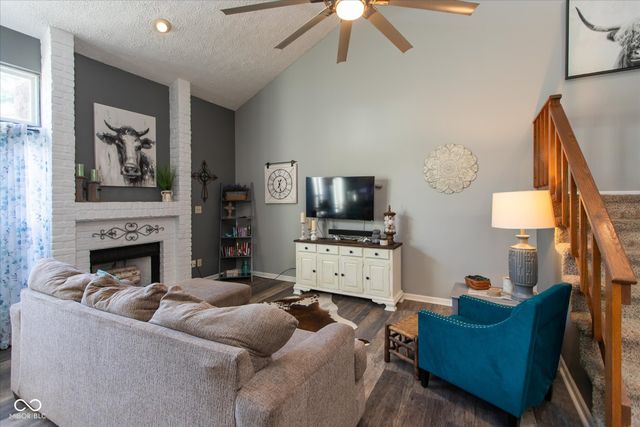 9415 Wimbledon Court, Indianapolis, IN 46250