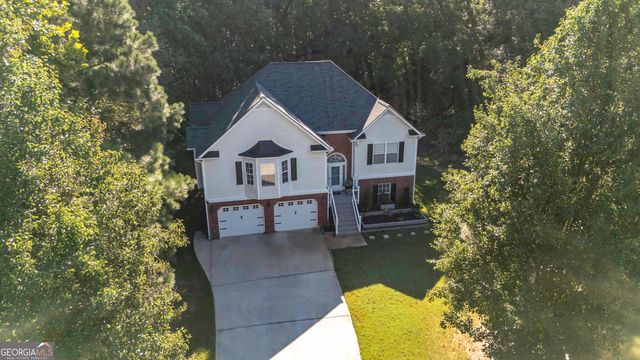 40 Legend Creek Chase Drive, Douglasville, GA 30134