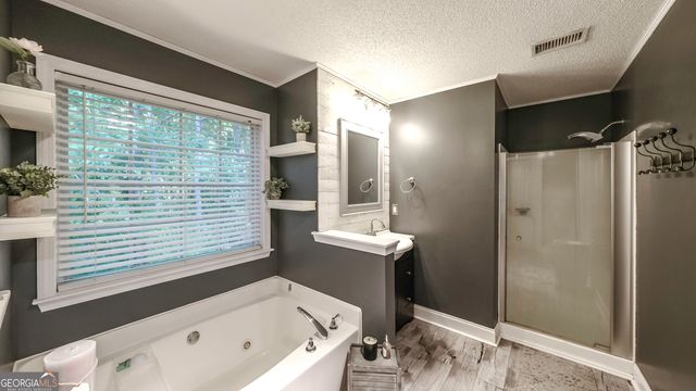 40 Legend Creek Chase Drive, Douglasville, GA 30134