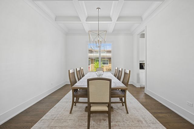 428 Beverly Drive, Wilmette, IL 60091