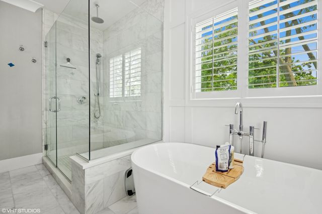 428 Beverly Drive, Wilmette, IL 60091