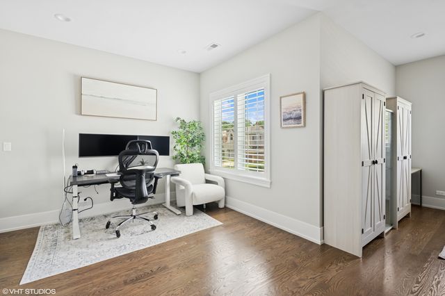 428 Beverly Drive, Wilmette, IL 60091