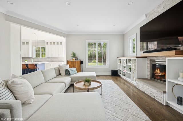 428 Beverly Drive, Wilmette, IL 60091