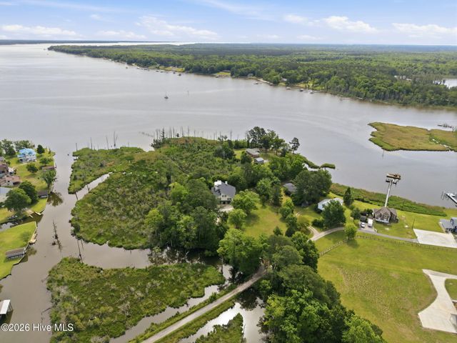 4269 Gilead Shores Rd Road, Blounts Creek, NC 27814