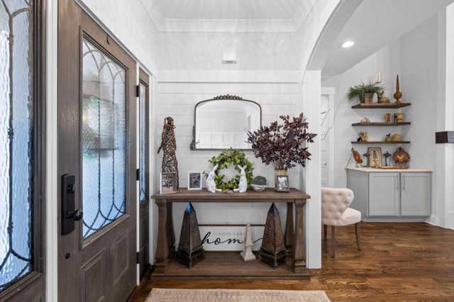 2329 Weeping Willow Dr, Ooltewah, TN 37363