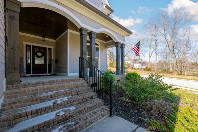 2329 Weeping Willow Dr, Ooltewah, TN 37363