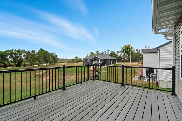 3115 PEREGRINE CT SE, Cedar Rapids, IA 52403