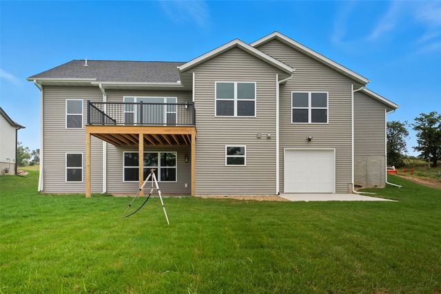 3115 PEREGRINE CT SE, Cedar Rapids, IA 52403