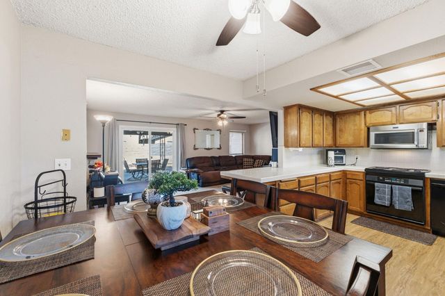 4142 W Amherst Avenue, Fresno, CA 93722