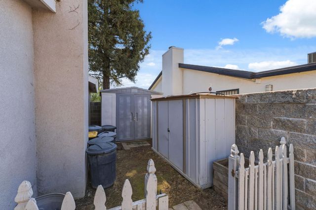 4142 W Amherst Avenue, Fresno, CA 93722