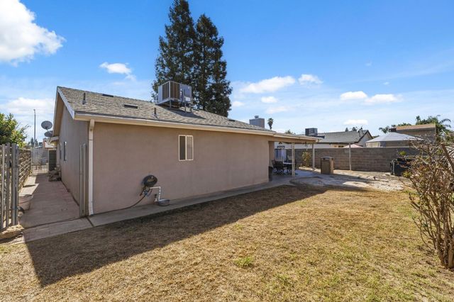 4142 W Amherst Avenue, Fresno, CA 93722
