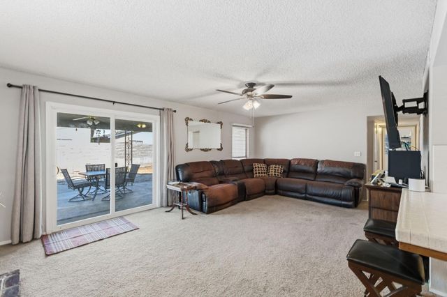 4142 W Amherst Avenue, Fresno, CA 93722