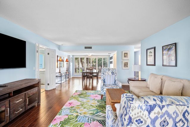 4510 Kittiwake Court Kittiwake, Boynton Beach, FL 33436