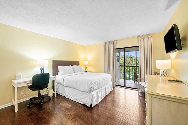 4510 Kittiwake Court Kittiwake, Boynton Beach, FL 33436