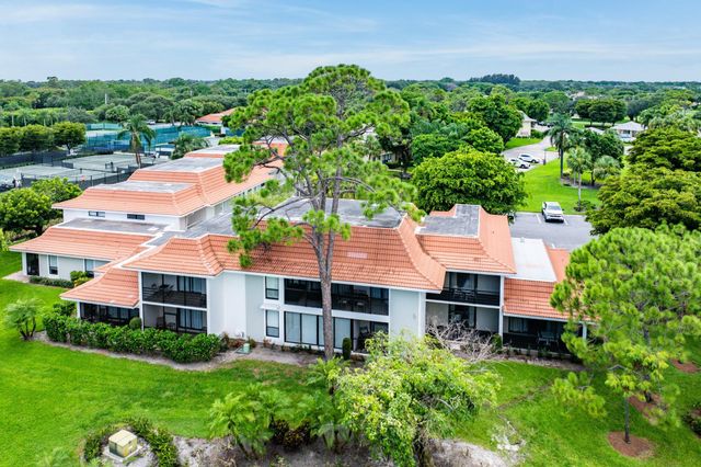 4510 Kittiwake Court Kittiwake, Boynton Beach, FL 33436