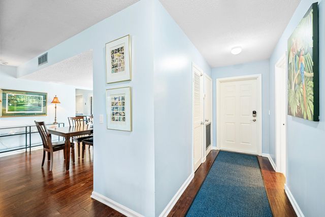 4510 Kittiwake Court Kittiwake, Boynton Beach, FL 33436