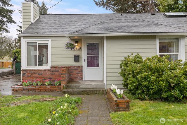 12845 7th Avenue S, Burien, WA 98168