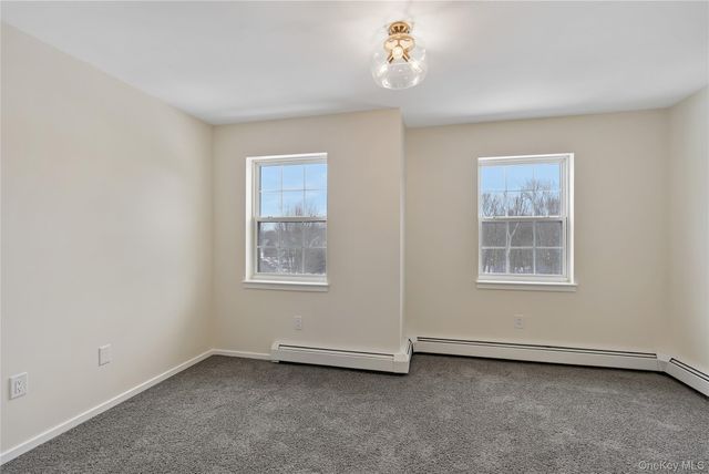 2 Shadowbrook Lane, Newburgh, NY 12550