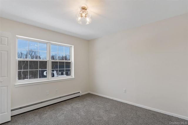 2 Shadowbrook Lane, Newburgh, NY 12550