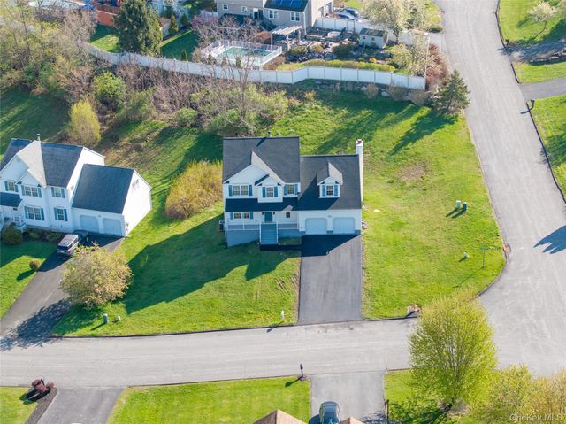 2 Shadowbrook Lane, Newburgh, NY 12550