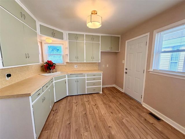 3832 NW 16th Street, Oklahoma City, OK 73107