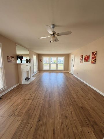 3832 NW 16th Street, Oklahoma City, OK 73107