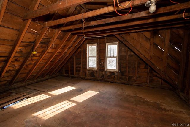 20509 CLARK Road, New Boston, MI 48164