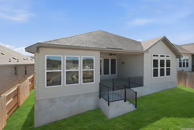 1836 Weinnacht, New Braunfels, TX 78132