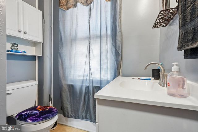 122 PENN ST, Penns Grove, NJ 08069