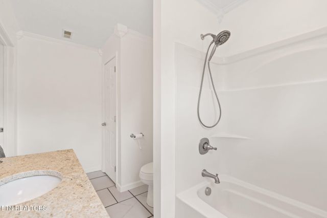 412 George Washington Drive, Dandridge, TN 37725