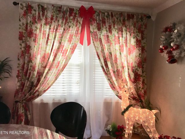 412 George Washington Drive, Dandridge, TN 37725