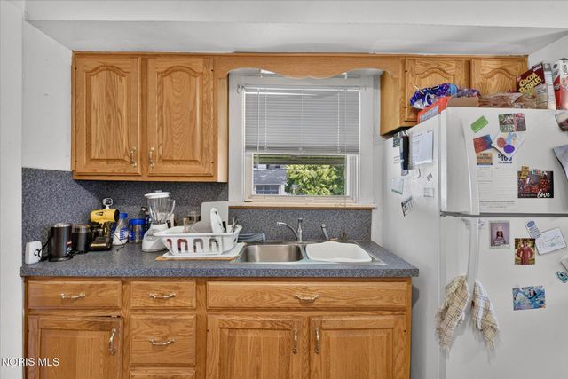 4456 Fairview Drive, Toledo, OH 43612