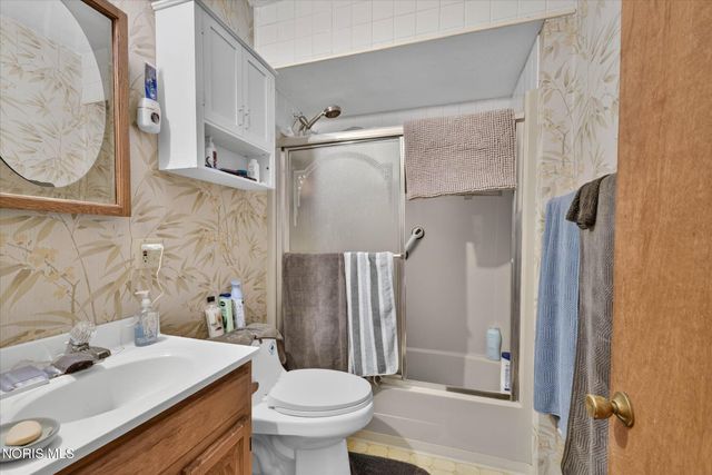 4456 Fairview Drive, Toledo, OH 43612