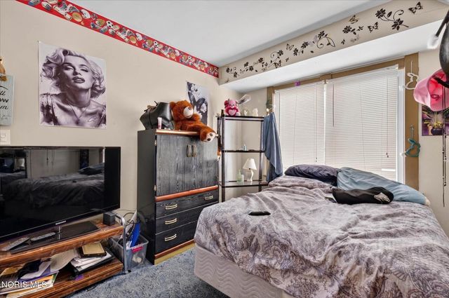 4456 Fairview Drive, Toledo, OH 43612