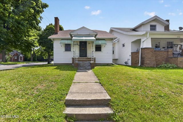 4456 Fairview Drive, Toledo, OH 43612