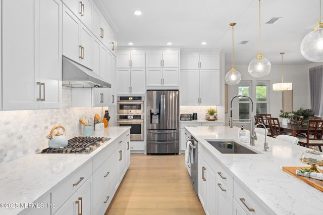 10546 SILVERBROOK Trail, Jacksonville, FL 32256