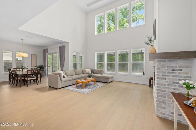 10546 SILVERBROOK Trail, Jacksonville, FL 32256