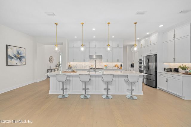 10546 SILVERBROOK Trail, Jacksonville, FL 32256