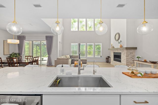 10546 SILVERBROOK Trail, Jacksonville, FL 32256