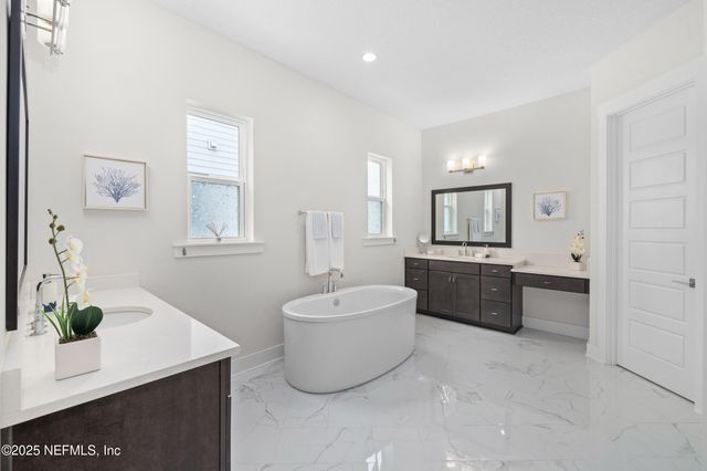 10546 SILVERBROOK Trail, Jacksonville, FL 32256