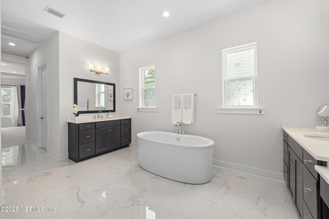 10546 SILVERBROOK Trail, Jacksonville, FL 32256