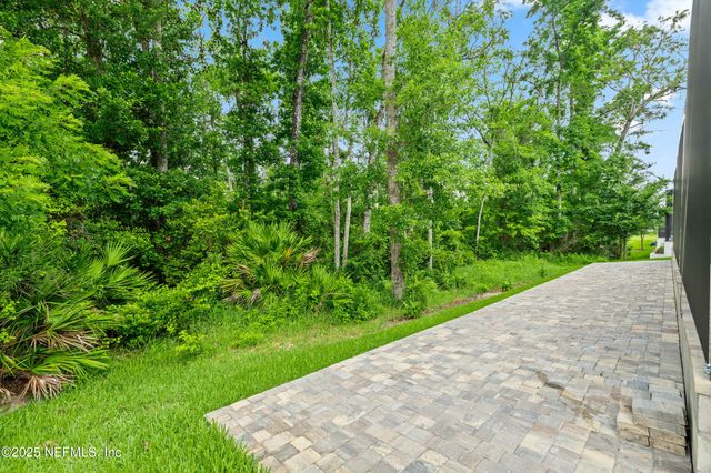 10546 SILVERBROOK Trail, Jacksonville, FL 32256