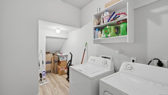 2909 Mineral Springs, Schertz, TX 78108