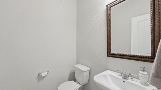 2909 Mineral Springs, Schertz, TX 78108