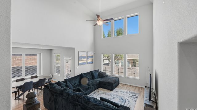 2909 Mineral Springs, Schertz, TX 78108